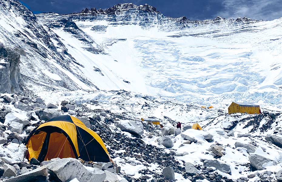 Zeltplatz am Mount Everest in 8000 Meter Höhe