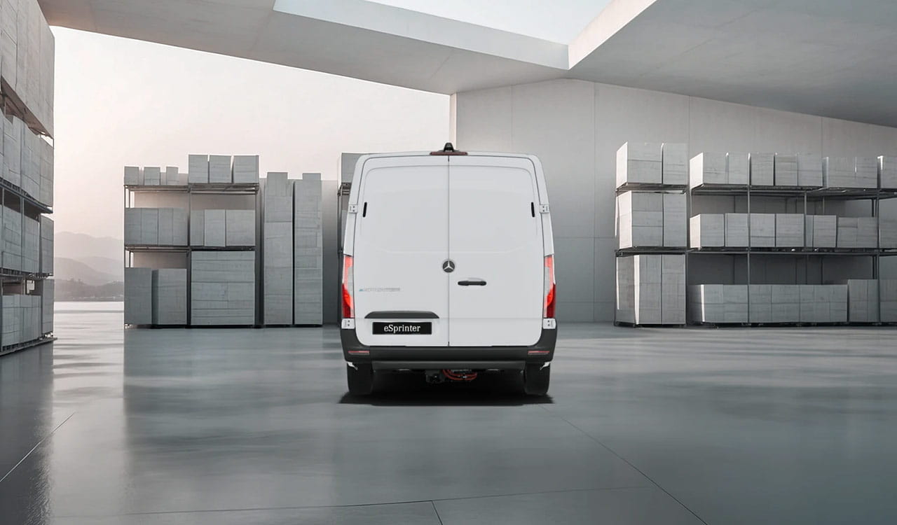 Mercedes-Benz eSprinter Kastenwagen in weiß Exterieur