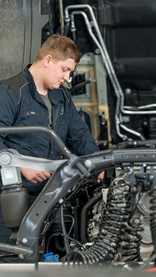 Lkw Wartung & Werkstattarbeiten